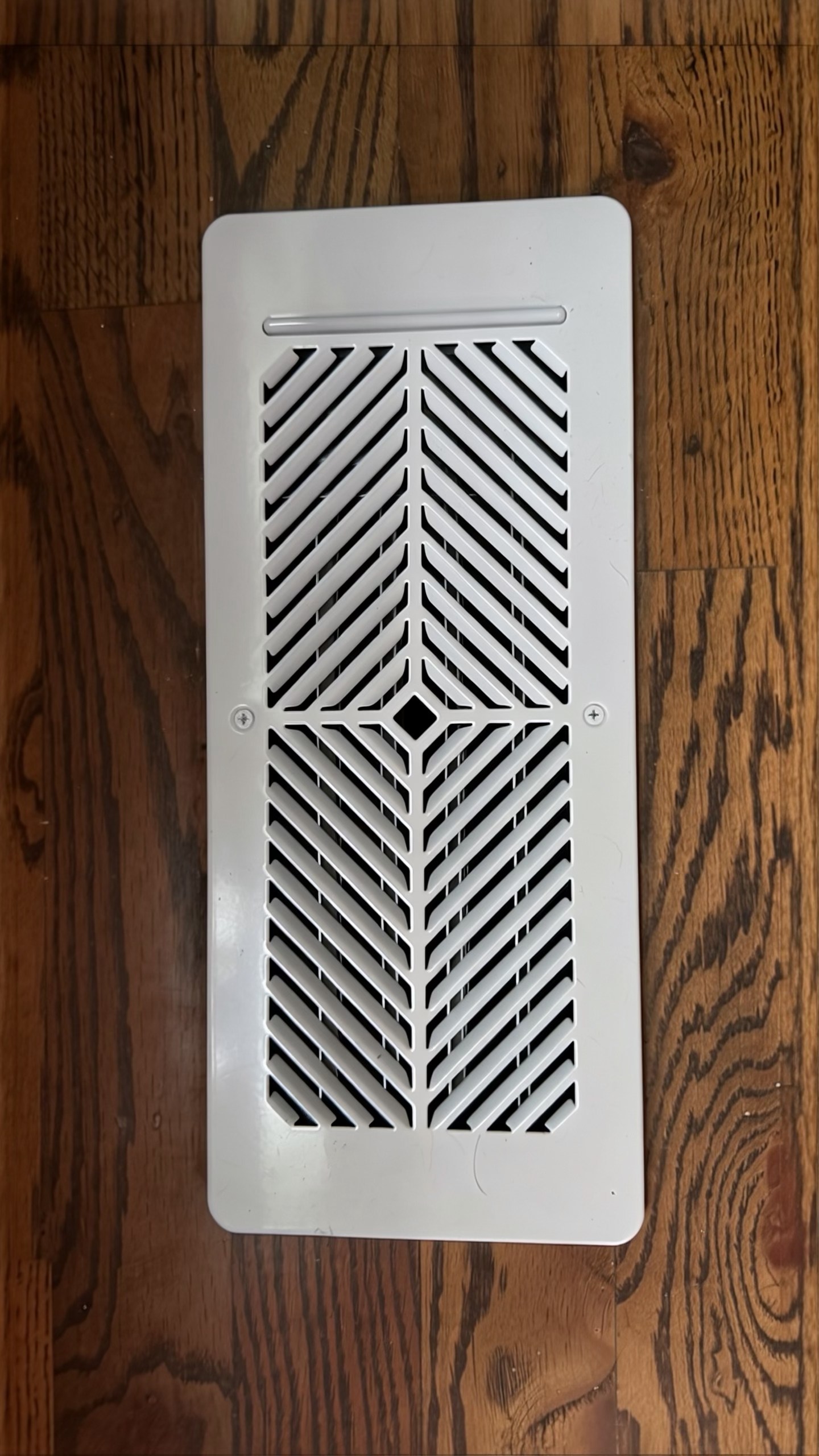 Smart vent register controlling airflow to one room